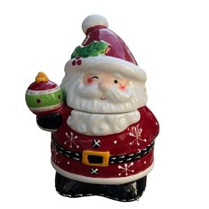 Peppermint Place Santa Claus mini canister